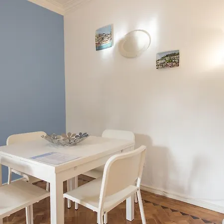 The Ideal Place Close To The Castle Апартаменти Лісабон